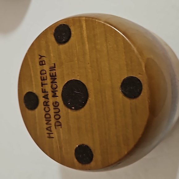 Mid Century Modern Hand turned set of wooden bowls. - Picture 7 of 12